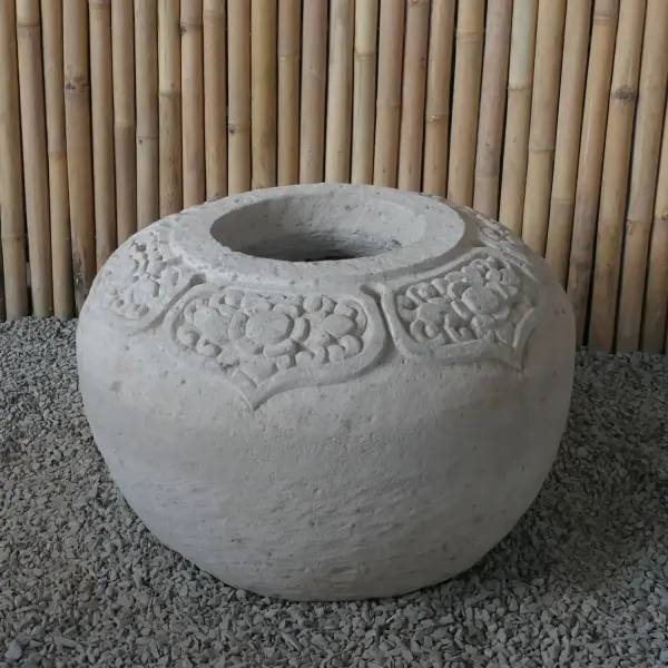 Product image 7 of the product “Balinese style flat round pot, with carving - 70cm Dia., 45 cm Height, Taro sand ”